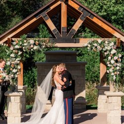 The Little Flower Company - Wedding floral