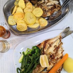 Churrasqueira da Paz - Half Chicken & Gold Fish