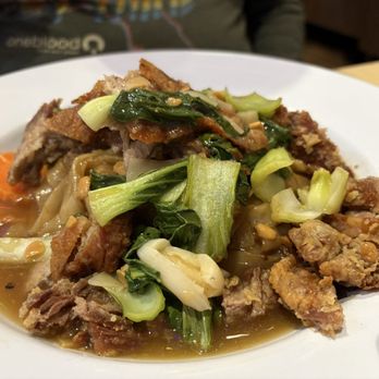 Thai Kitchen By Saowanee - Lard Na 100 with crispy duck - Thai Near Me - Port Orange, Florida