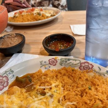 Hacienda Real - Rice and chicken burritto - New Mexican Cuisine Near Me - Omaha, Nebraska