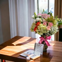 A Queen’s Floral Designs