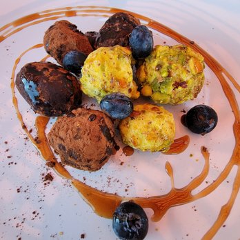 Miramonte Winery - Sinful truffles - Wineries Near Me - Temecula, California
