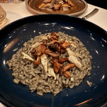 Leo’s River Oaks - Truffle risotto - Steakhouses Near Me - Houston, Texas Leo’s River Oaks - Truffle risotto - Steakhouses Near Me - Houston, Texas