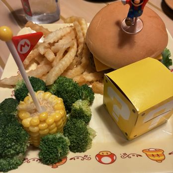 Toadstool Cafe - Kids meal - Cafes Near Me - Universal City, California