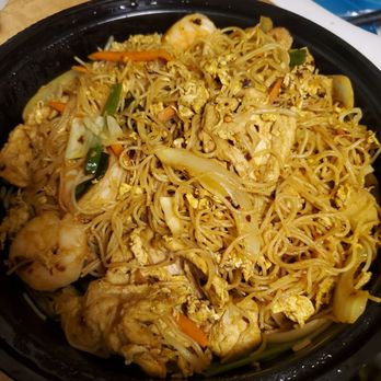 Basil 1791 - Singapore Noodles takeout! - Asian Fusion Near Me - Hamilton, Ohio