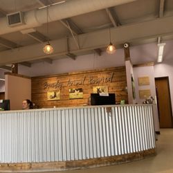 Brawley Animal Hospital - Reception area