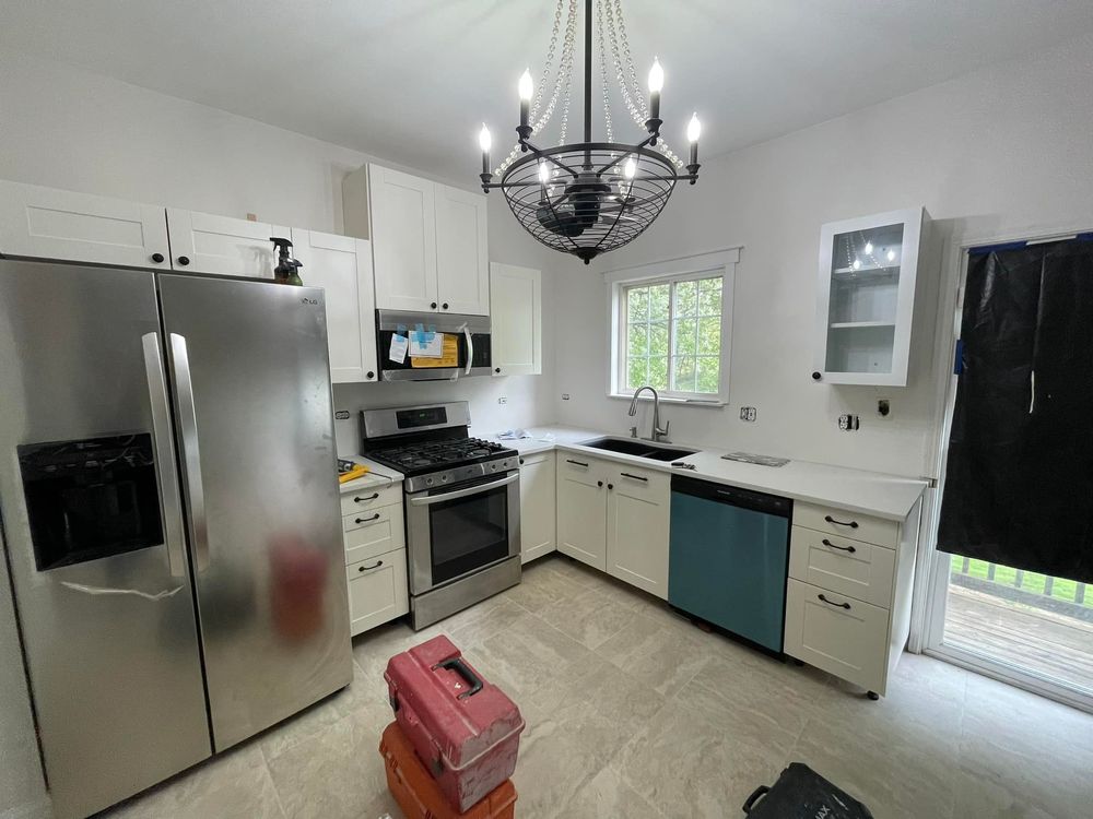 Slide of Peralta And Sons Handyman