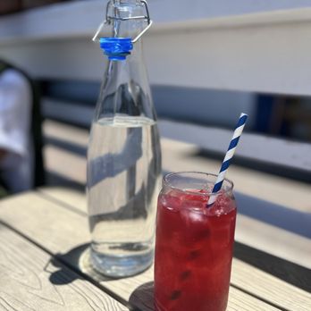 Bluestone Lane San Clemente Café - Breakfast & Brunch Near Me - San Clemente, California