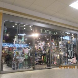 Hot Topic