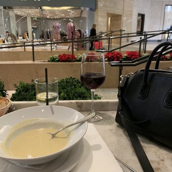 Quattro Caffe - Horrible experience - Italian Near Me - Costa Mesa, California