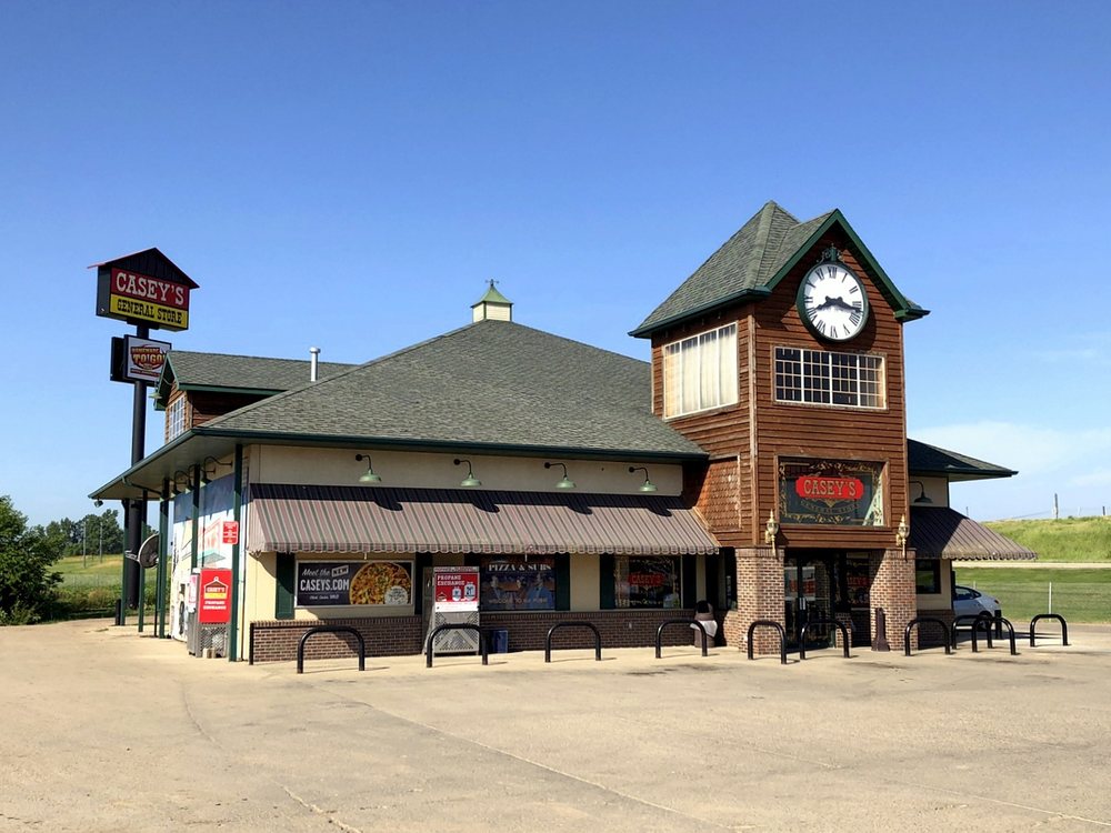 CASEY’S Updated April 2024 1000 W Main St, Elk Point, South Dakota Pizza Restaurant