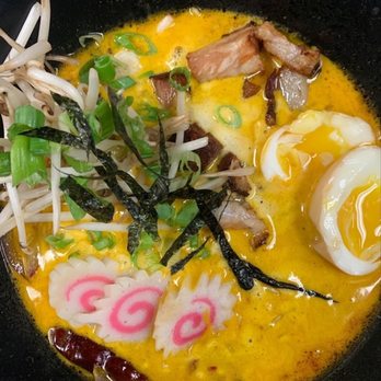 ZENSTREET - Falling with Chilli oil - Thai Near Me - Riverside, California
