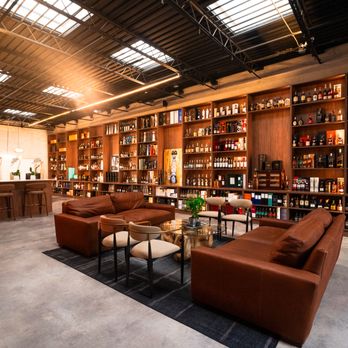 Rare Collects - Showroom - Beer, Wine & Spirits Near Me - Miami, Florida Rare Collects - Showroom - Beer, Wine & Spirits Near Me - Miami, Florida