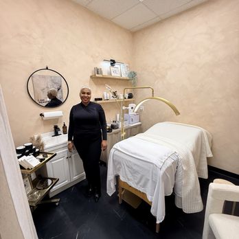 Noire Beauty Atelier - Kesha in her glory #13 - Hair Salons Near Me - Bowie, Maryland Noire Beauty Atelier - Kesha in her glory #13 - Hair Salons Near Me - Bowie, Maryland