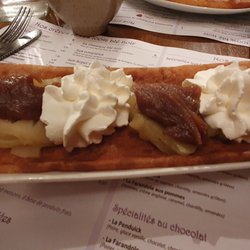 Crêpe pommes fondantes, crème de marron et chantilly maison