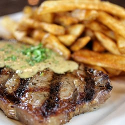 Halftime Bar & Grill - Steak Frites