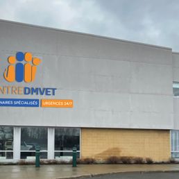 Exterior photo of CENTREDMVET Saint-Hubert - Saint-Hubert, Quebec Exterior photo of CENTREDMVET Saint-Hubert - Saint-Hubert, Quebec