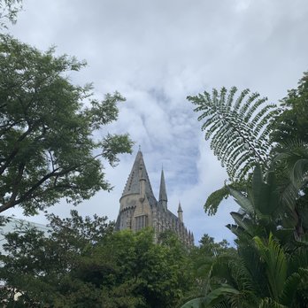 Universal Studios Florida - The castle - Amusement Parks Near Me - Orlando, Florida