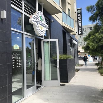 Bee Organic Dry Cleaners - On Pico near corner with Grand - Dry Cleaning Near Me - Los Angeles, California Bee Organic Dry Cleaners - On Pico near corner with Grand - Dry Cleaning Near Me - Los Angeles, California