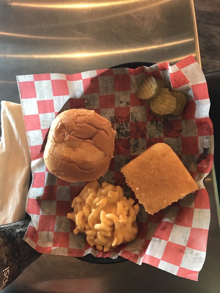 BACKYARD GRILL - 42 Reviews - 1805 6th St, Brookings, South Dakota
