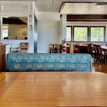 Louis No 3 - Diner - Breakfast & Brunch Near Me - Lakewood, Colorado Louis No 3 - Diner - Breakfast & Brunch Near Me - Lakewood, Colorado