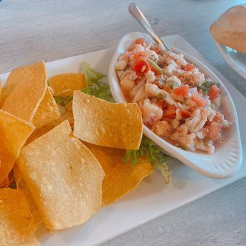 Key Largo Conch House - Seafood Near Me - Key Largo, Florida