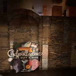 Cadwalladers Cafe - The entrance