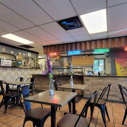 Mangia Bella Pizza - Inside
