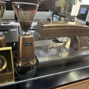 BenGong’s Tea - Inside - Bubble Tea Near Me - San Gabriel, California