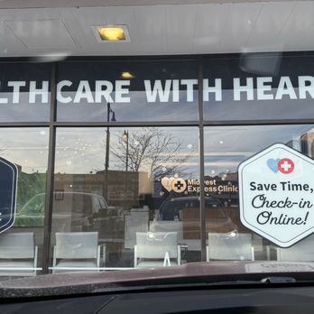 Midwest Express Clinic - Outside - Urgent Care Near Me - Chicago, Illinois Midwest Express Clinic - Outside - Urgent Care Near Me - Chicago, Illinois