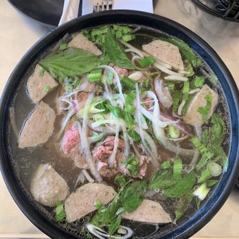 LimeNBasil - Rare steak and meatball Pho. - Vietnamese Near Me - Fresno, California LimeNBasil - Rare steak and meatball Pho. - Vietnamese Near Me - Fresno, California