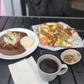 Somos Oaxaca - Mexican Near Me - Los Angeles, California Somos Oaxaca - Mexican Near Me - Los Angeles, California