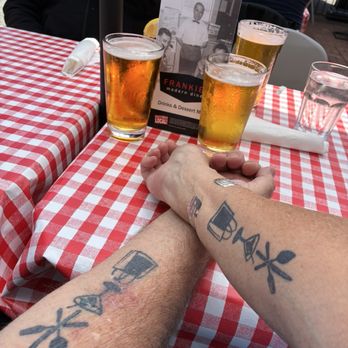 Frankie's Modern Diner - #Tikitriathlon continues dine drink shop - Diners Near Me - Victoria, British Columbia