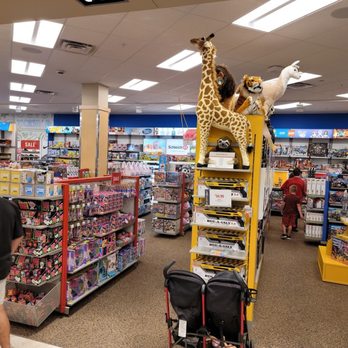 Scheels - Sports Wear Near Me - Eden Prairie, Minnesota