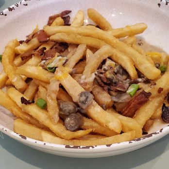 Home Plate - Poutine fries.   The mushroom gravy is so good with the fries - American Near Me - Dunedin, Florida