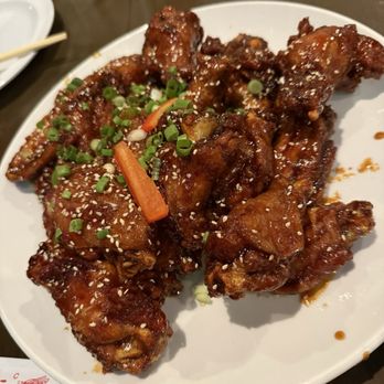 Umami - Spicy soy garlic wings - Sushi Bars Near Me - Nashville, Tennessee
