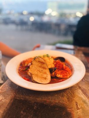 Q1227 Restaurant by null