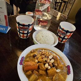 V29 Masaman Curry