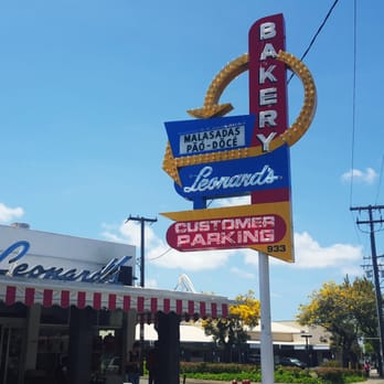 Leonard's Bakery - Bakeries Near Me - Honolulu, Hawaii