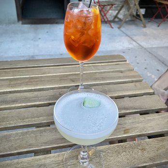 Sutton Bar Room - aperol spritz and cucumber gin: recommend the aperol spritz- so light and tasty! - Bars Near Me - New York, New York Sutton Bar Room - aperol spritz and cucumber gin: recommend the aperol spritz- so light and tasty! - Bars Near Me - New York, New York