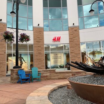 H&M - Men's Clothing Near Me - Aurora, Colorado H&M - Men's Clothing Near Me - Aurora, Colorado