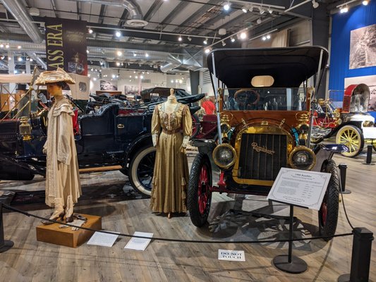 Fountainhead Antique Auto Museum by null