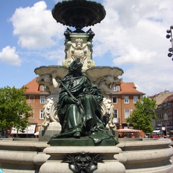 Paulibrunnen - Landmarks & Historical Buildings Near Me - Erlangen, BY