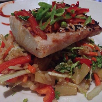 BJ's Restaurant & Brewhouse - Hawaiian mahi-mahi over pineapple rice. It's good but nothing too amazing. - New American Near Me - Boulder, Colorado BJ's Restaurant & Brewhouse - Hawaiian mahi-mahi over pineapple rice. It's good but nothing too amazing. - New American Near Me - Boulder, Colorado