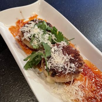 Vin 909 - Butternut squash arincini - New American Near Me - Annapolis, Maryland