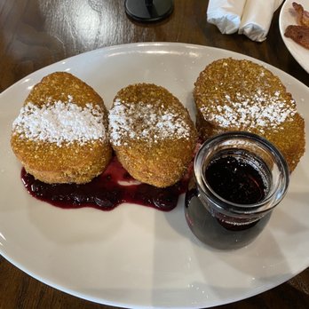 Good Lookin' - French toast - Breakfast & Brunch Near Me - Omaha, Nebraska