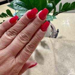 Tweez Nailz & Zpa - Acrylic nail fill with gel polish.