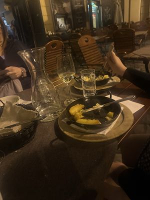 Brezl Gwölb by null