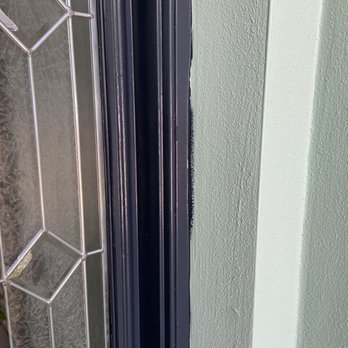 Pease Painting - Trim of front door. - Painters Near Me - Clearwater, Florida Pease Painting - Trim of front door. - Painters Near Me - Clearwater, Florida