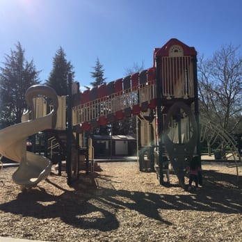 Meadowlands Park - Big play structure for older kids. - Parks Near Me - Vacaville, California